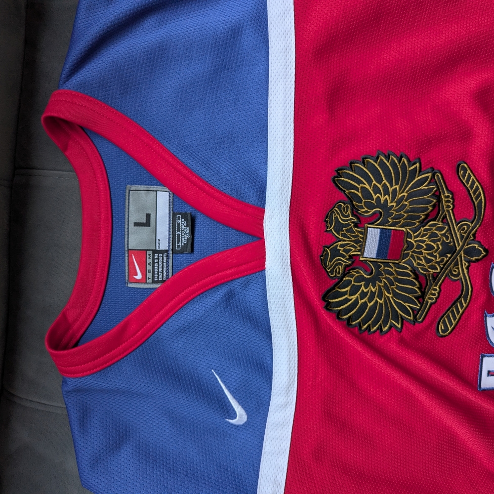 Nike Red and Blue Russia Hockey Jersey - Picture 5 of 5